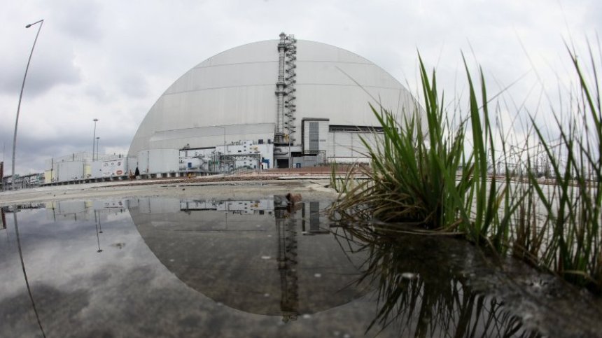 Руски удар спря захранването за АЕЦ "Чернобил"