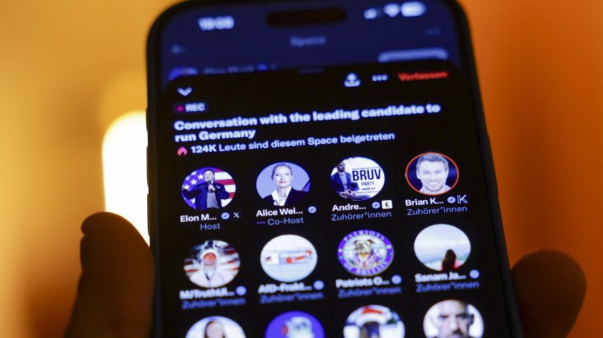 Илън Мъск обвини Украйна за кибератаката срещу X