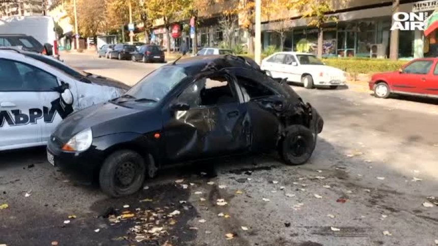 20-годишен катастрофира и потроши 4 паркирани коли във Велико Търново