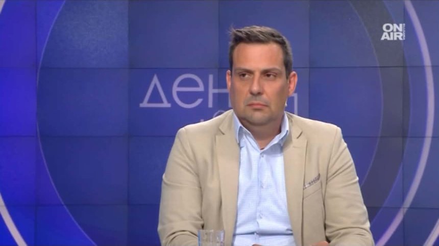 Горива ще има: Удължиха лиценза на "Лукойл" в България до 29 октомври