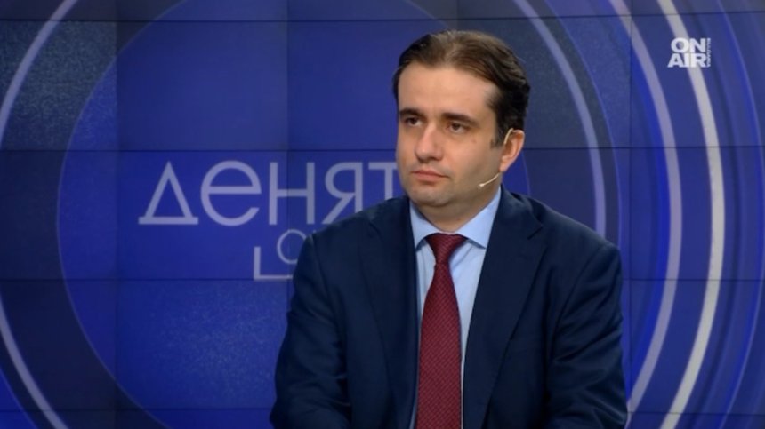 Божидар Божанов: "Продължаваме промяната" не биха управлявали с "Възраждане"