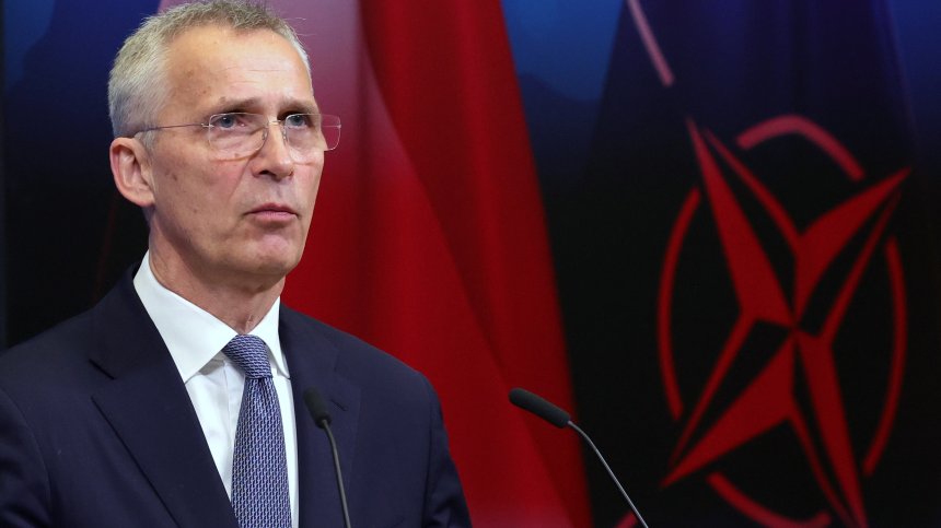 Столтенберг уверен, че Украйна ще покрие стандартите на НАТО. Готви програма за помощ