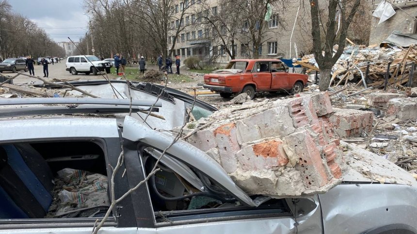 Г-7 с предупреждение: Ще има последствия за тези, които помагат на Русия да води война