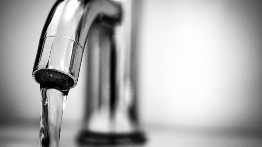 Не пийте вода от чешмата! РЗИ Пловдив обяви питейна вода за опасна, има завишен уран