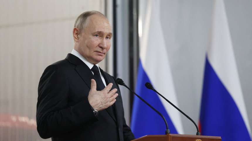 Путин похвали руските военни за пробива сред украинските сили в района на Курск