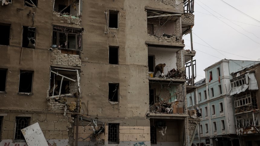 Мащабна руска атака с дронове в Киев, най-малко трима са убити