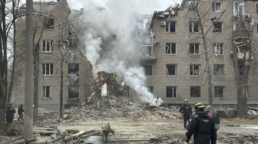 Европейската комисия одобри отпускането на &euro;4,1 млрд. на Украйна