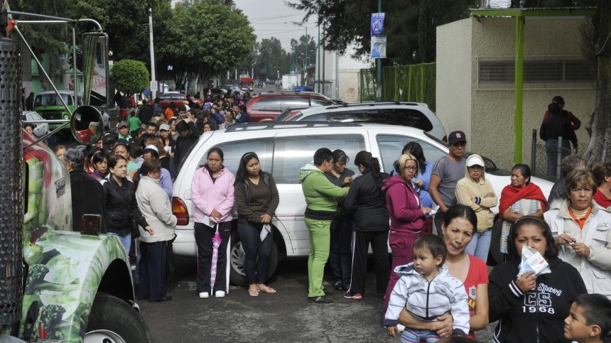 СЗО потвърди първи смъртен случай на човек с птичи грип H5N2