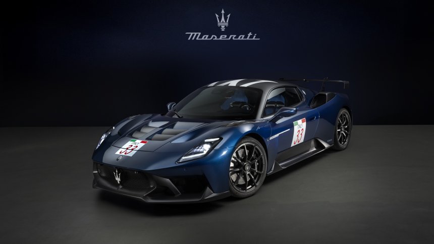 Maserati MC12 и GT2 Stradale Fuoriserie заемат централно място на Villa La Massa Excellence 2026