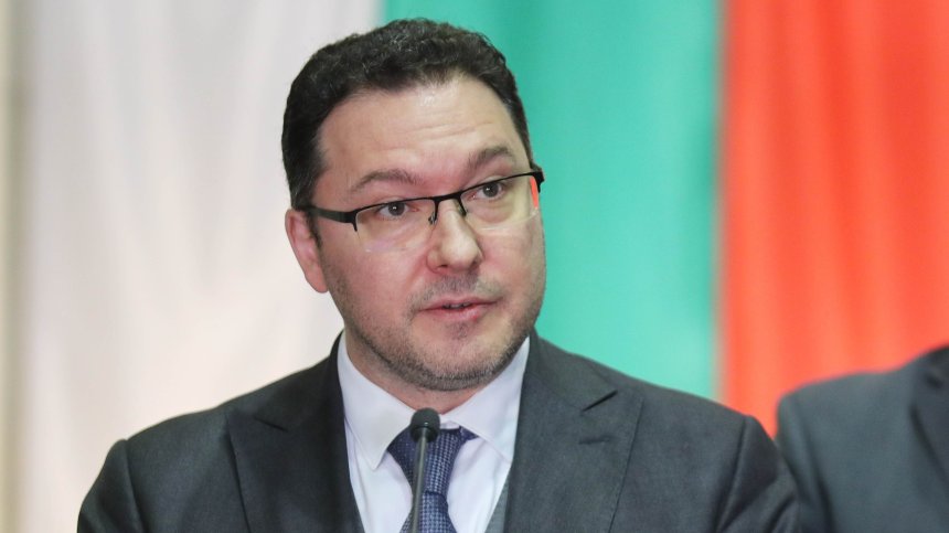 Даниел Митов: Надявам се скоро да има указ и за председател на ДАНС