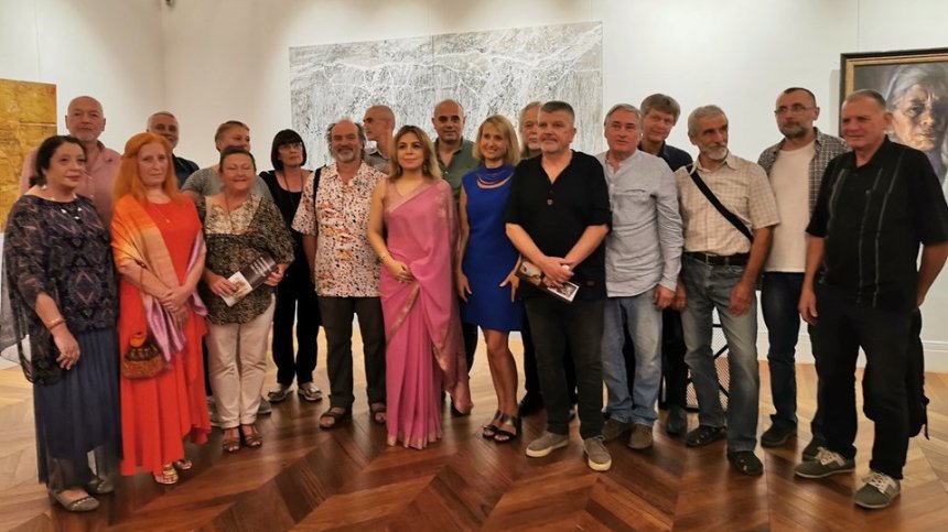 Забележителна експозиция, посветена на Махатма Ганди, бе открита в София 