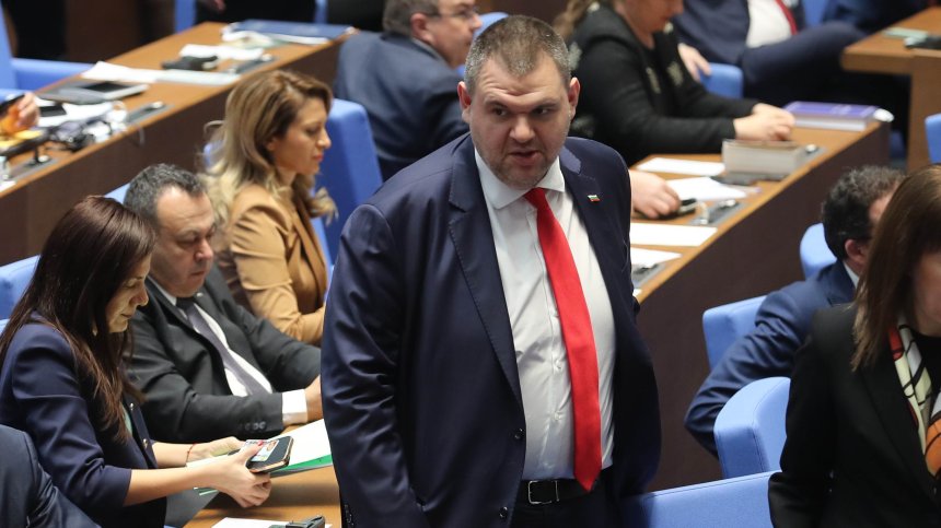 Централният съвет на ДПС избра новото си оперативно бюро