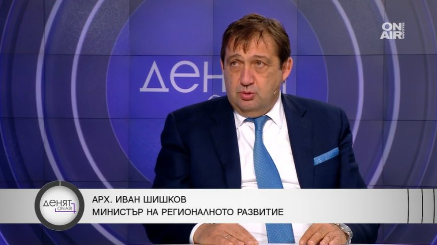 Министър Шишков: Ще платим частично на пътните строители, ако има останали пари в бюджета