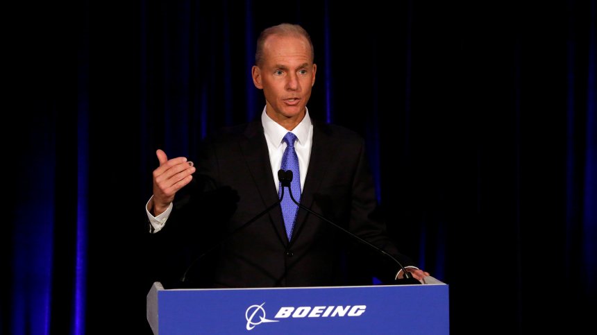 Boeing уволни директора си заради катастрофите в Индонезия и Етиопия