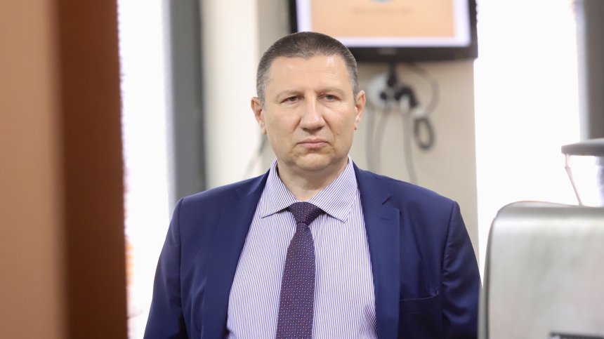 Сарафов иска спешна проверка на спрени дела срещу магистрати, депутати и министри