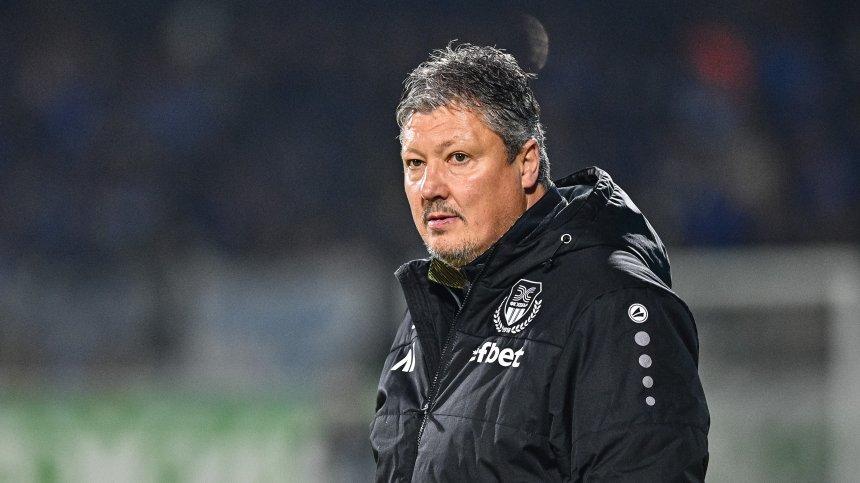 НАП блокира сметките на "Хебър", клубният лиценз виси