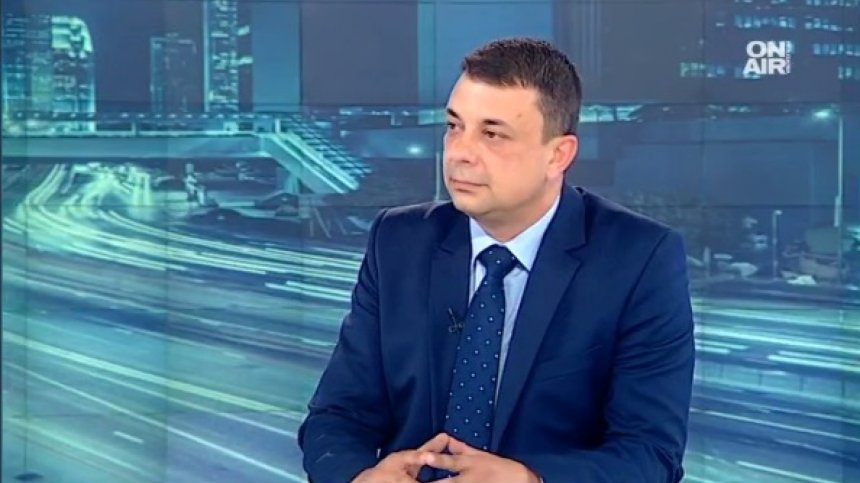 До дни изплащат на полицаите обещаните 30 млн. лева