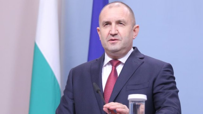 Радев: Убеден съм, че ще консолидираме силите си в борбата срещу тероризма
