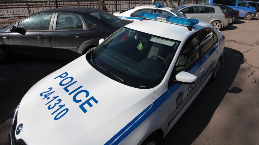 Хванаха в крачка двама крадци на коли в София