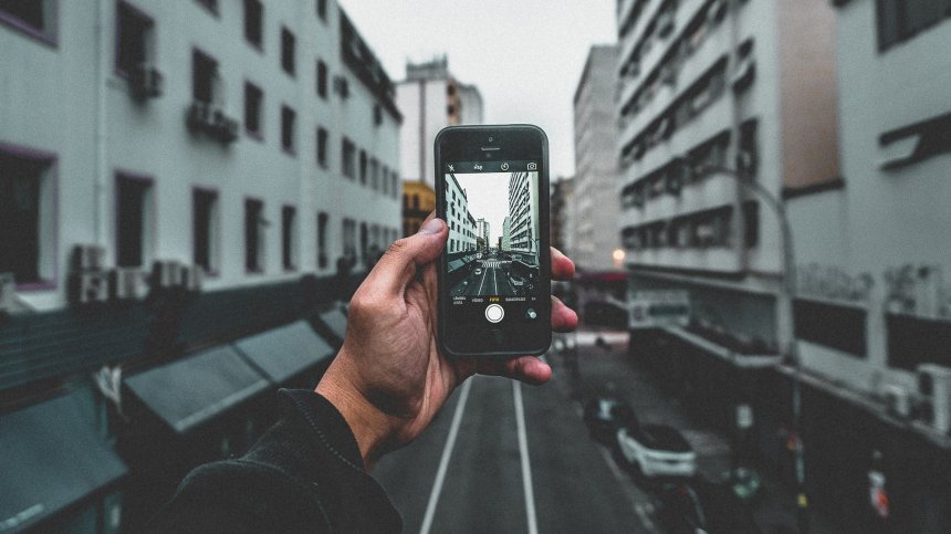 iPhone и Smart Watch ще разпознават катастрофа и ще викат помощ