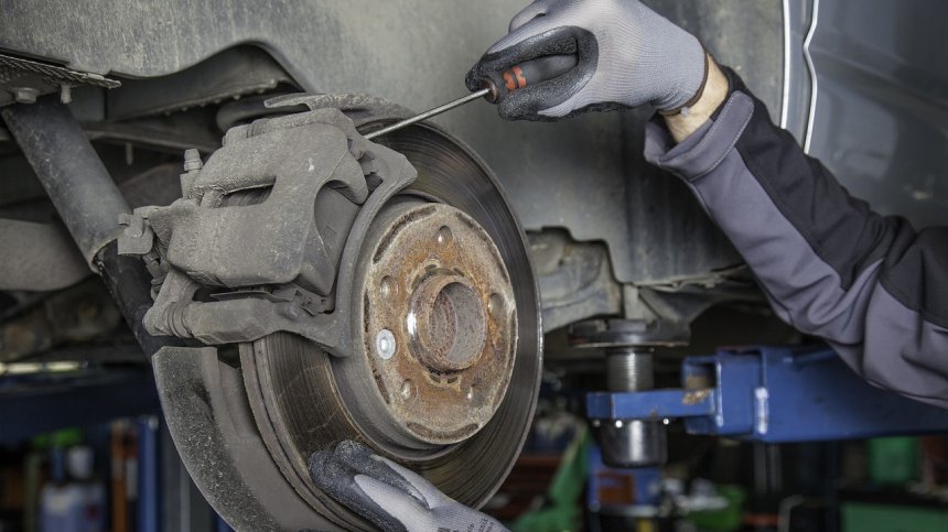 Важен е всеки болт: Как да проверим дали колата ни е безопасна?