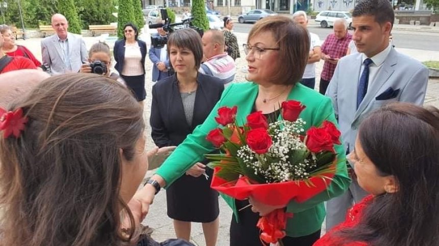 Нинова в Сопот: Имаме 7 решения за излизане от кризата