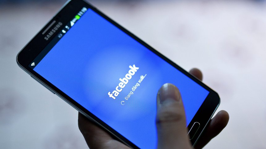 Facebook ще плати $52 млн. на модераторите си за психически травми