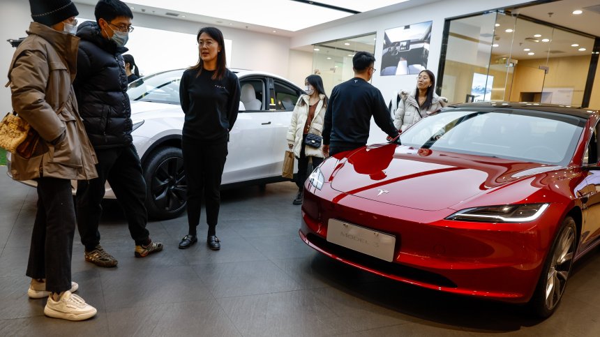 Мъск пуска евтина Tesla за масовия купувач на автопазара