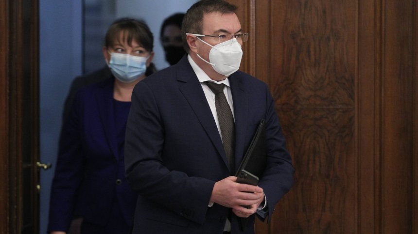 По-строги мерки до Коледа, удължиха обстановката до 31 януари