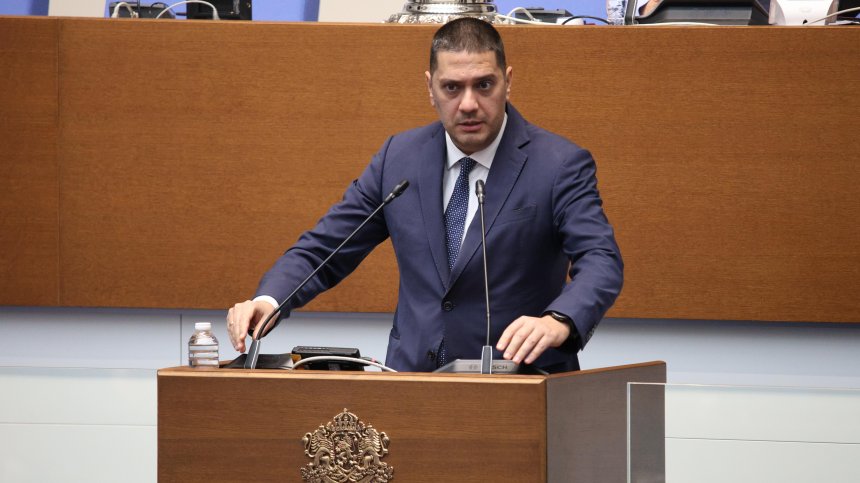 Христо Гаджев оглави Комисията за правилник на парламента