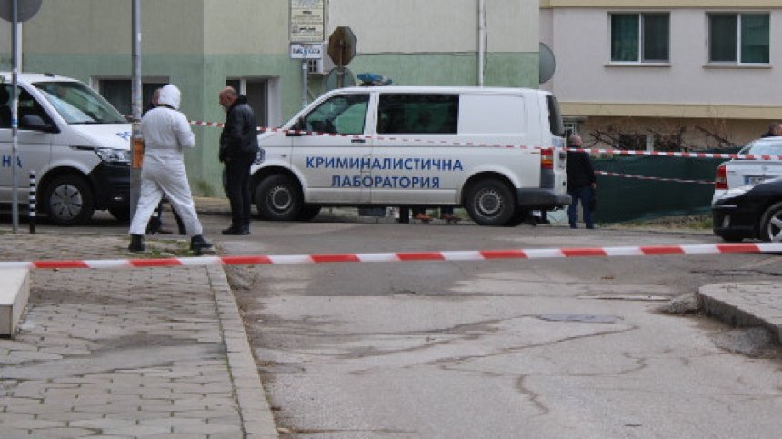 Не са заловени обирджиите от Благоевград, оперираха простреляния охранител