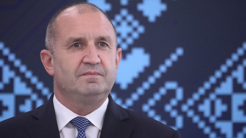 Радев призова младите учени да следват примера на Джон Атанасов