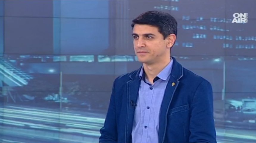 На учителите им писнало от обещания и празни приказки