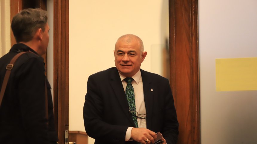 БСП: Данъчно облекчение е подигравка с хората, които и без това изнемогват