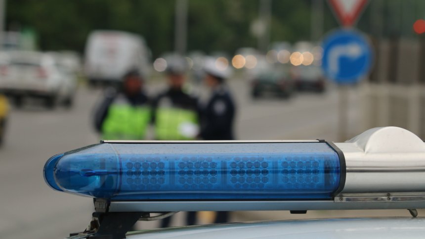 Задържаха жена с богато криминално досие, пласирала дрога