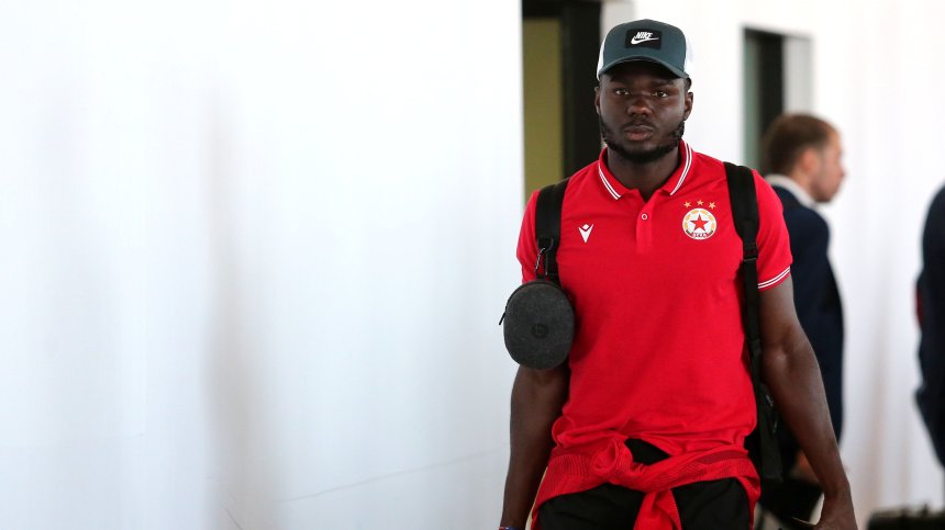 Фенове на ЦСКА: Жеферсон и Баи са тотални недоразумения, Кайседо извива ръцете на клуба