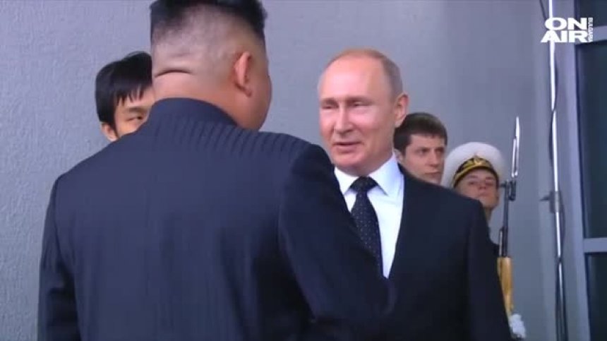 Чен Ун търси подкрепа от Путин по ядрения проблем на Корейския полуостров