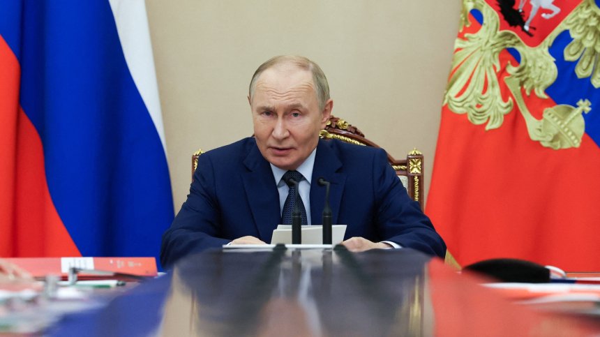 Путин: Русия има готов военен отговор на заплахите