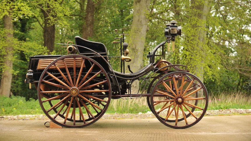 125-годишен автомобил премина успешно технически преглед