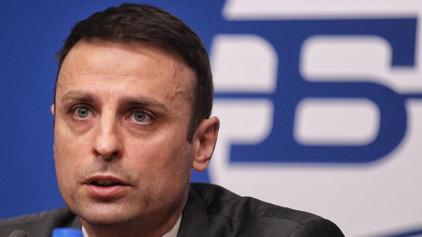 Бербатов: БФС се управлява сталиниски, налага наказания без право на защита 