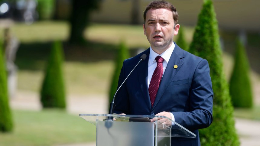 Османи призова правителството на РСМ да приеме предложението на ЕС