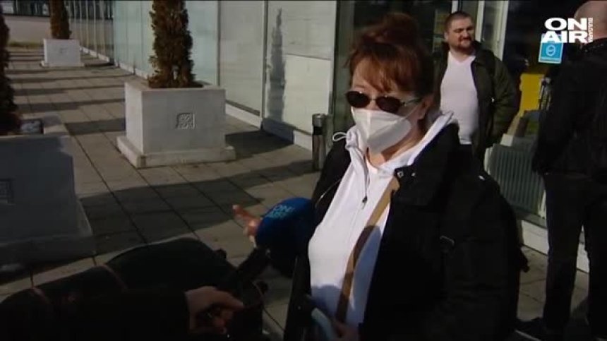 Хаос и объркване: Как сънародниците ни приеха задължителния PCR за влизане у нас?