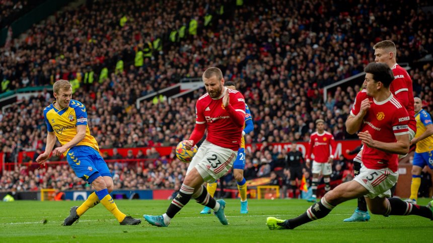 Разочароващ "Манчестър Юнайтед" стигна до 1:1 срещу "Саутхемптън"