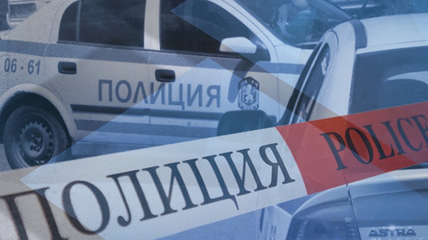 Съседи спипаха крадец докато разбива мазетата им
