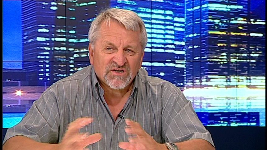 Иван Хиновски: Моментът за понижаване на цената на тока не е подходящ
