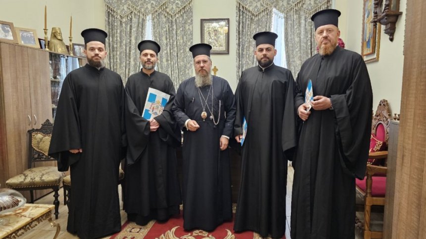 Патриарх Неофит назначи свещеници от София в Руската църква
