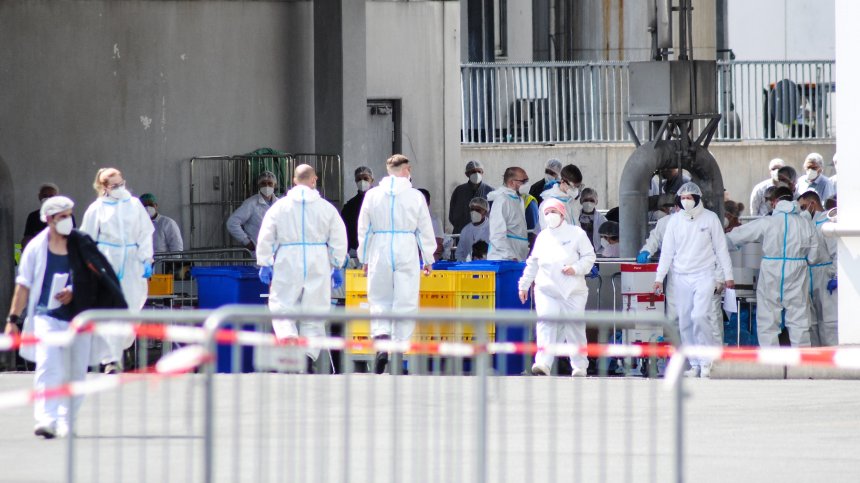 Карантина в кланицата с Ковид-19 в Гютерсло до 17 юли