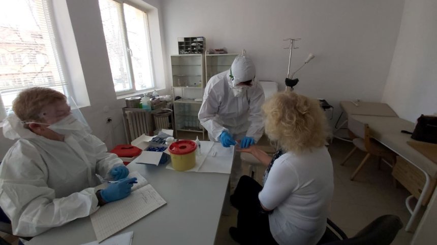 35 жертви на Ковид-19 в България, установени заразени - 695 (+ВИДЕО)