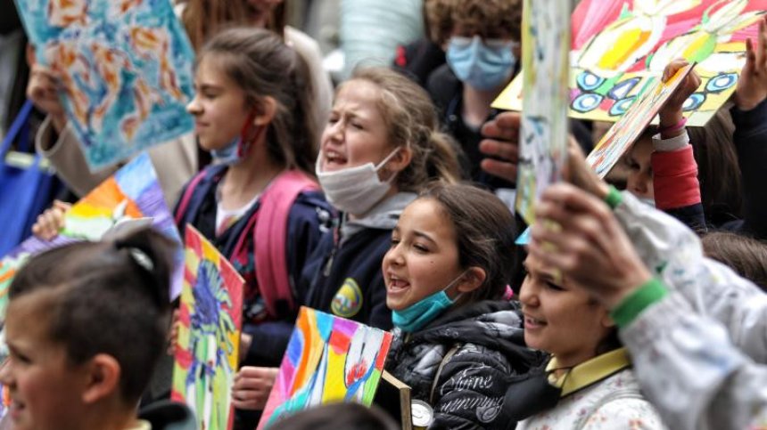 В Деня на детето - празненства и забавления за малките в цялата страна