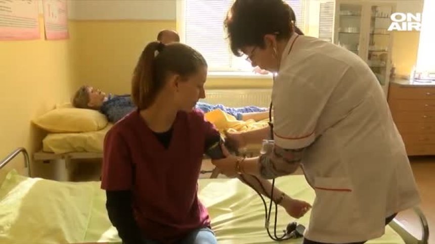 Студенти на 50! Диана и Светлан не спират да следват мечтите си